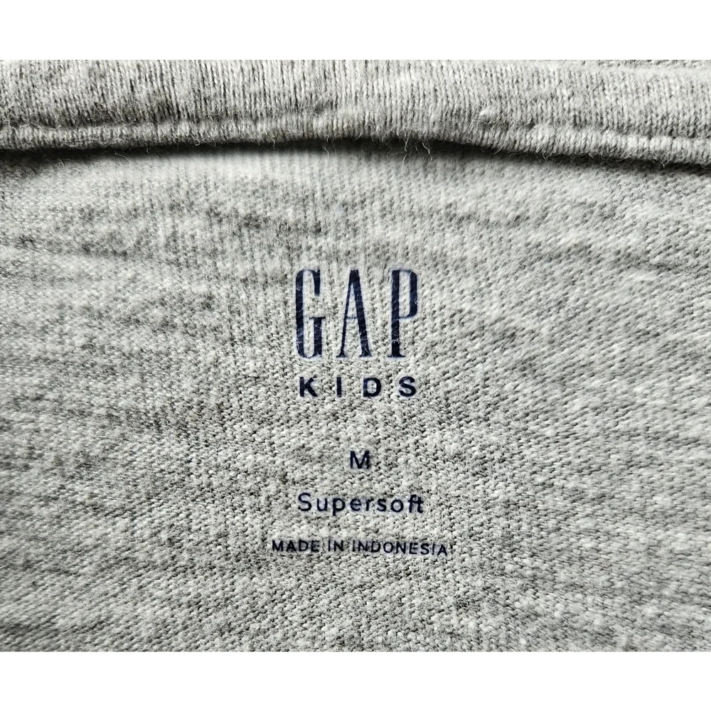 FREE WHEN ADDED TO BUNDLE - Gap Girls hooded t-shirt